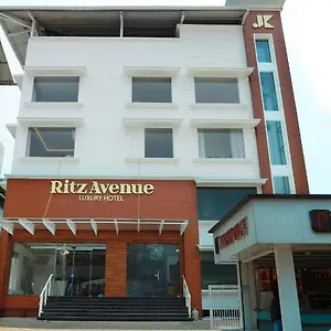 *** Hotel Ritz Avenue Luxury India