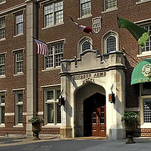 Windsor Arms Canada